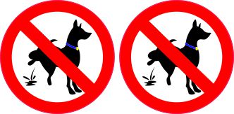Zwei Aufkleber Warnhinweis Achtung Hunde pinkeln verboten