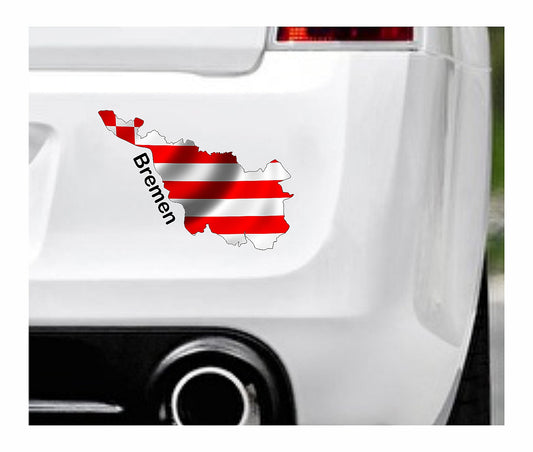 Das Bild zeigt den Umriss des Bundeslandes Bremens mit rot weisser Flagge. Dazu steht über dem Bild der Schriftzug Bremen. Erhältlich ist dieser Artikel mit der Schrift und Umrandung in Weiß oder Schwarz. Man kann auch nur das Abbild Bremens ohne Schriftzug bzw. Text erhalten.